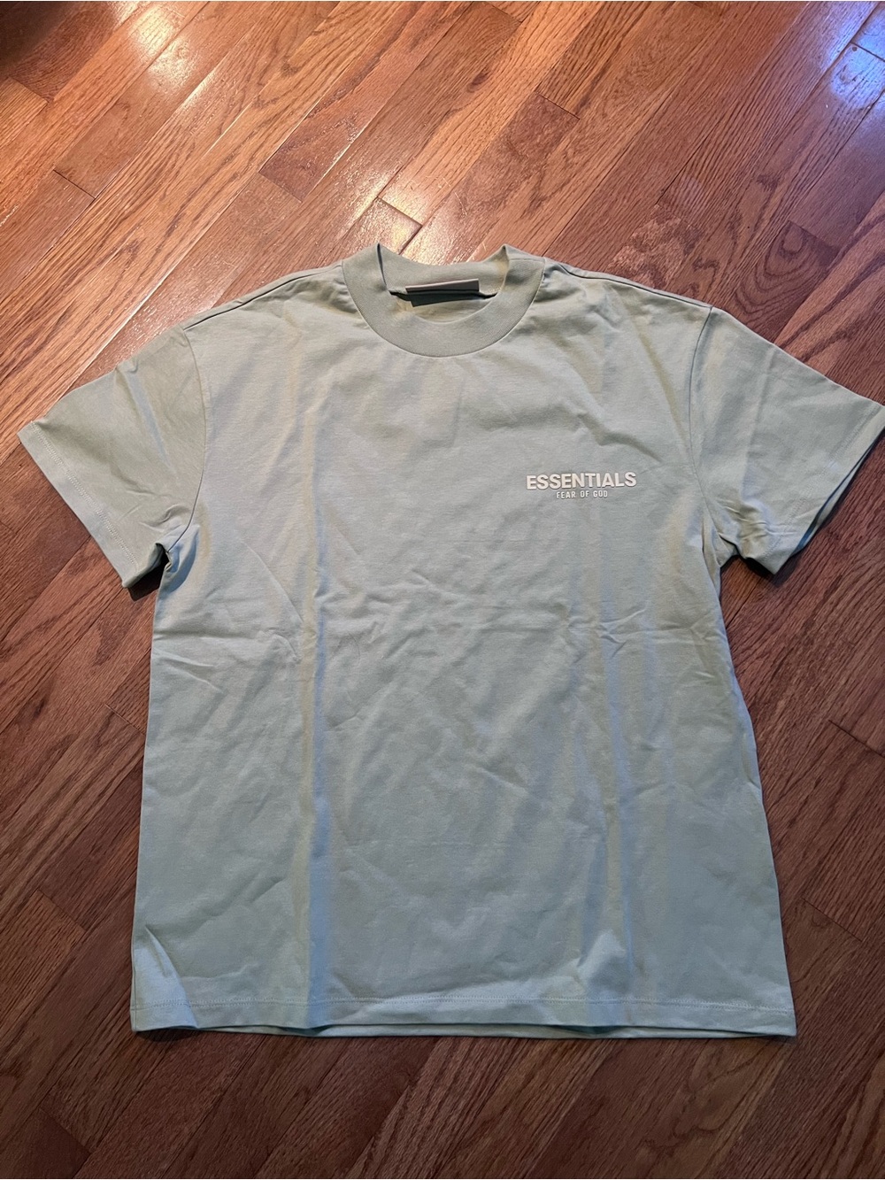 Essentials Fear of God XSmall men’s shirt